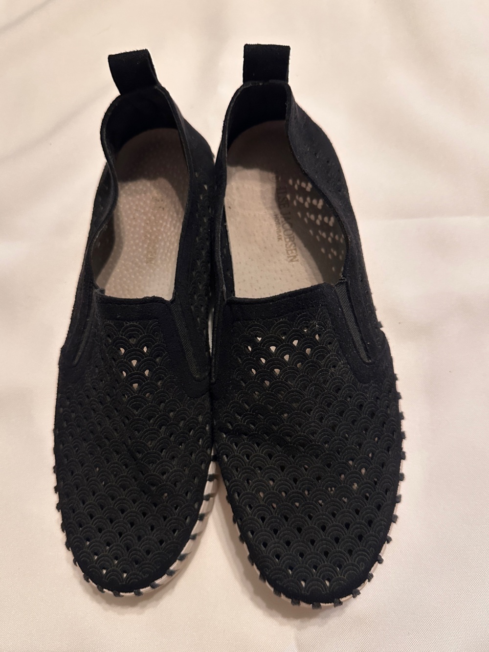 Ilse Jacobsen black leather scalloped shoes size 38/8